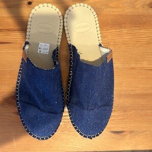 NEW Havaianas blue denim mule
